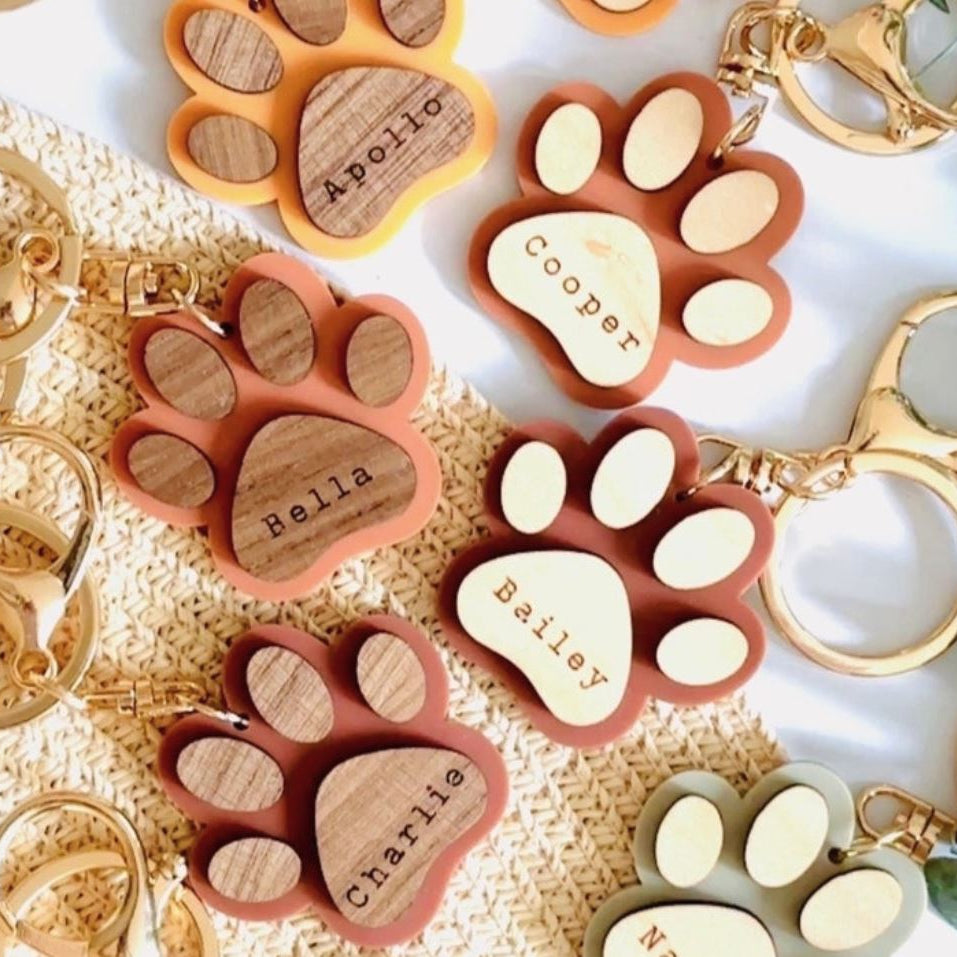Engravable Paw Print Keychain