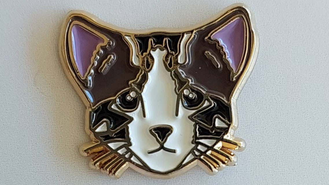Tabby Cat - Enamel Lapel Pin
