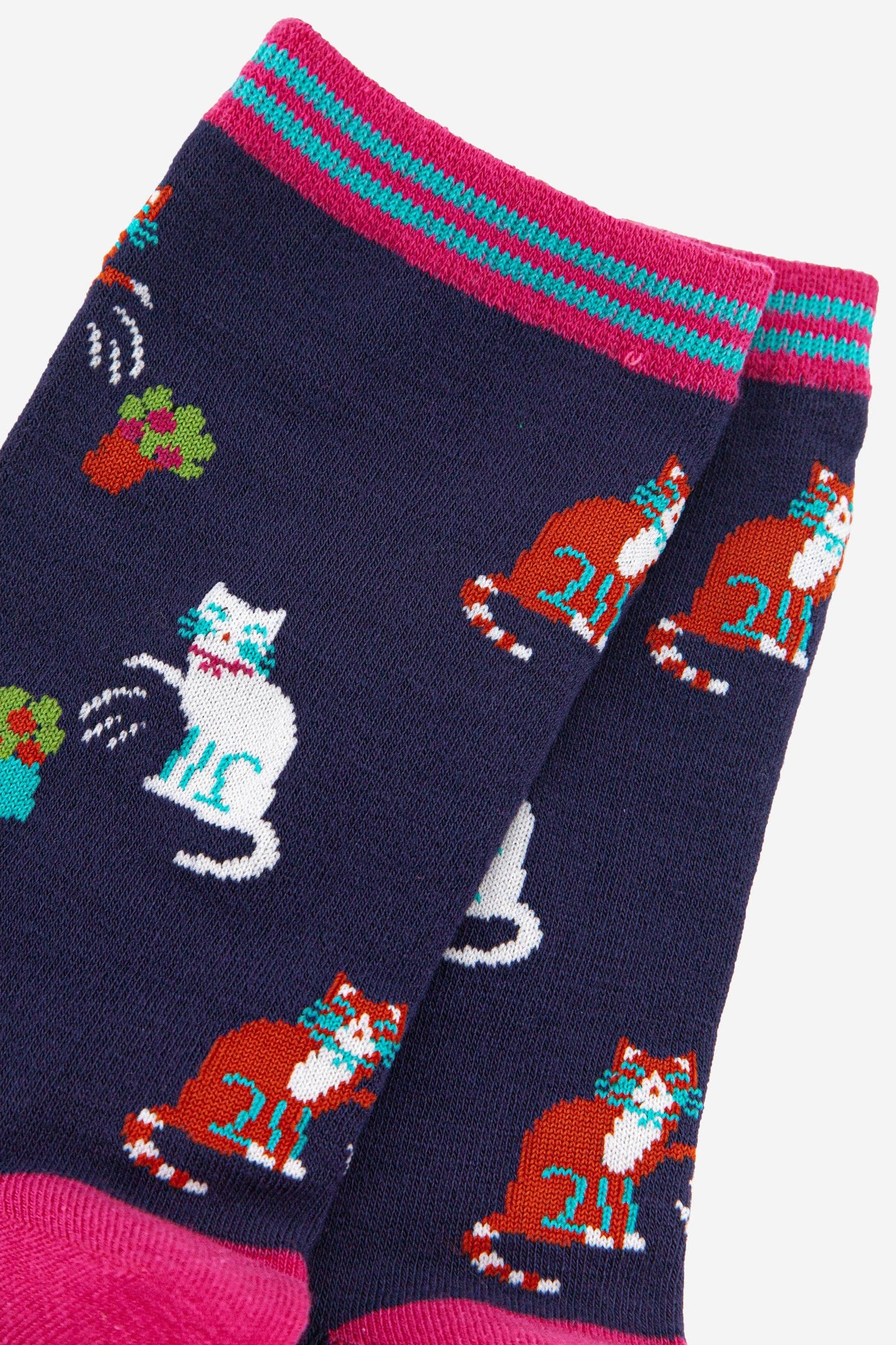 Clumsy Cats Flower - Women's Bamboo Socks