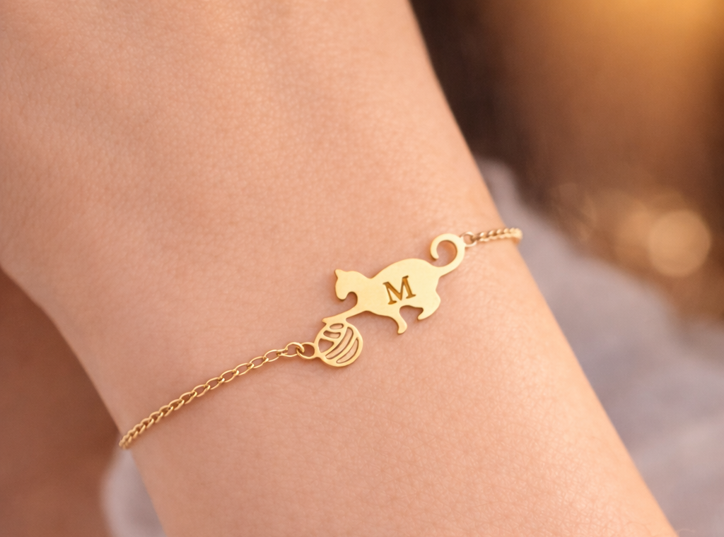 Engravable Cat & Yarn Bracelet