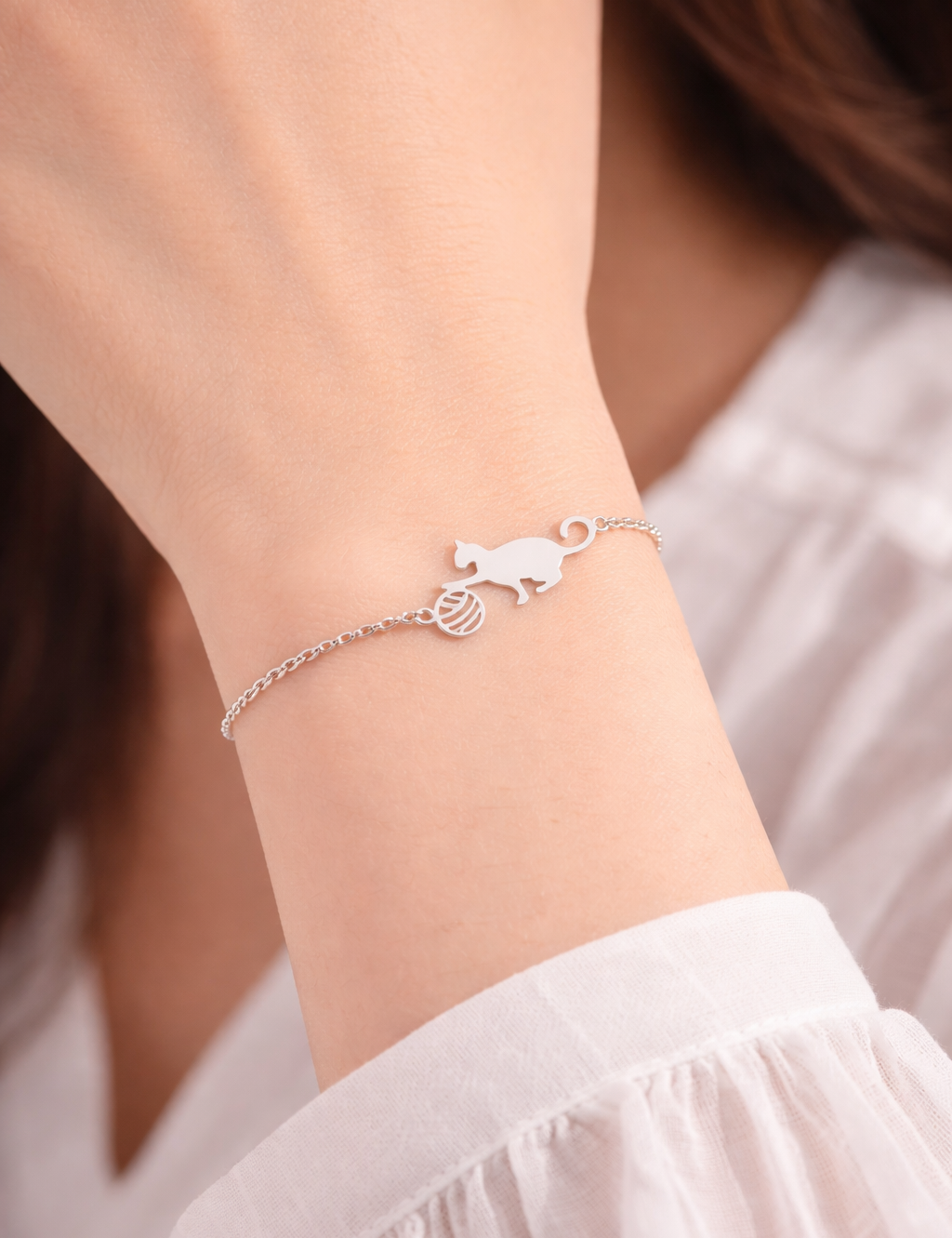 Engravable Cat & Yarn Bracelet