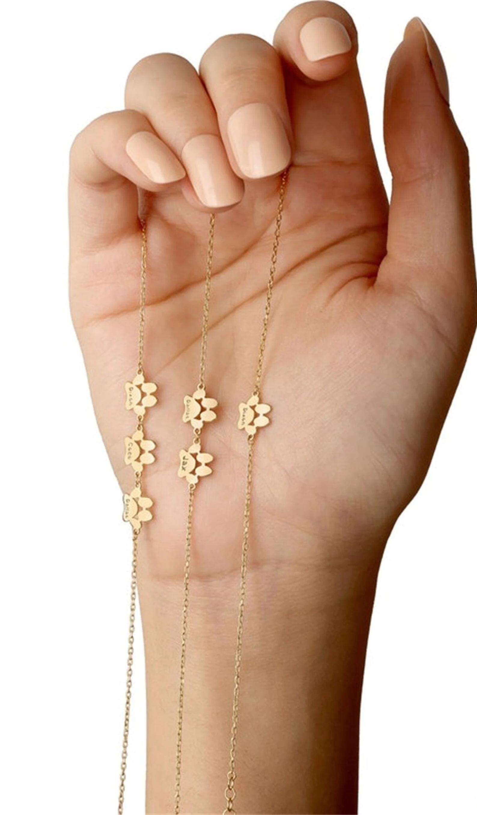 Engravable Paw Charm Bracelet