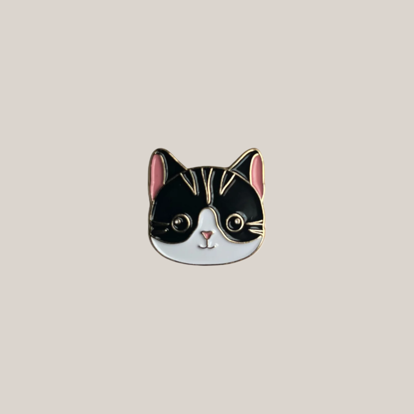 Tuxedo Cat - Enamel Lapel Pin