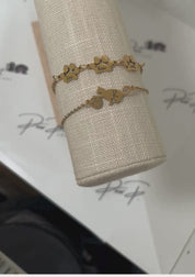 Engravable Paw Charm Bracelet