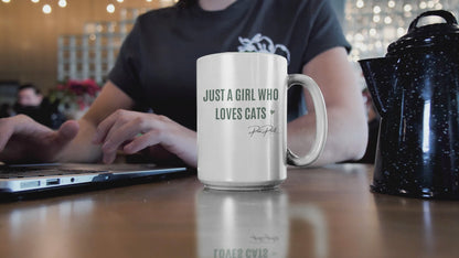 Just a Girl Who Loves Cats - 440ml Ceramic Mug